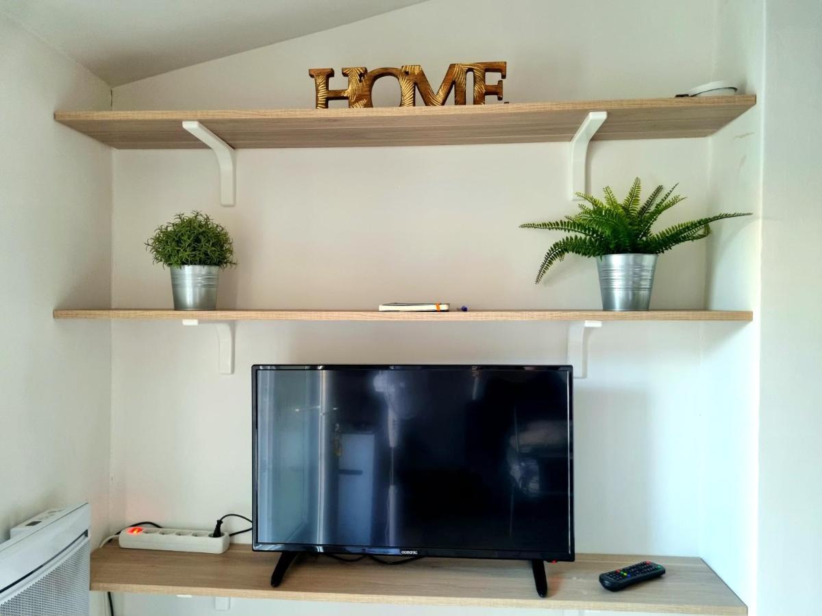 Un Balcon Sur Les Toits D'Aix Apartment เอ็ก-ซอง-โพรวองซ์ ภายนอก รูปภาพ