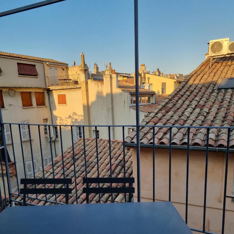Un Balcon Sur Les Toits D'Aix Apartment เอ็ก-ซอง-โพรวองซ์ ภายนอก รูปภาพ