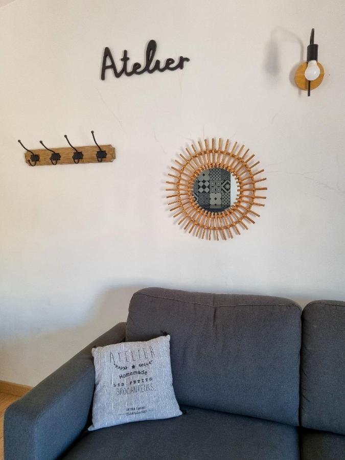 Un Balcon Sur Les Toits D'Aix Apartment เอ็ก-ซอง-โพรวองซ์ ภายนอก รูปภาพ