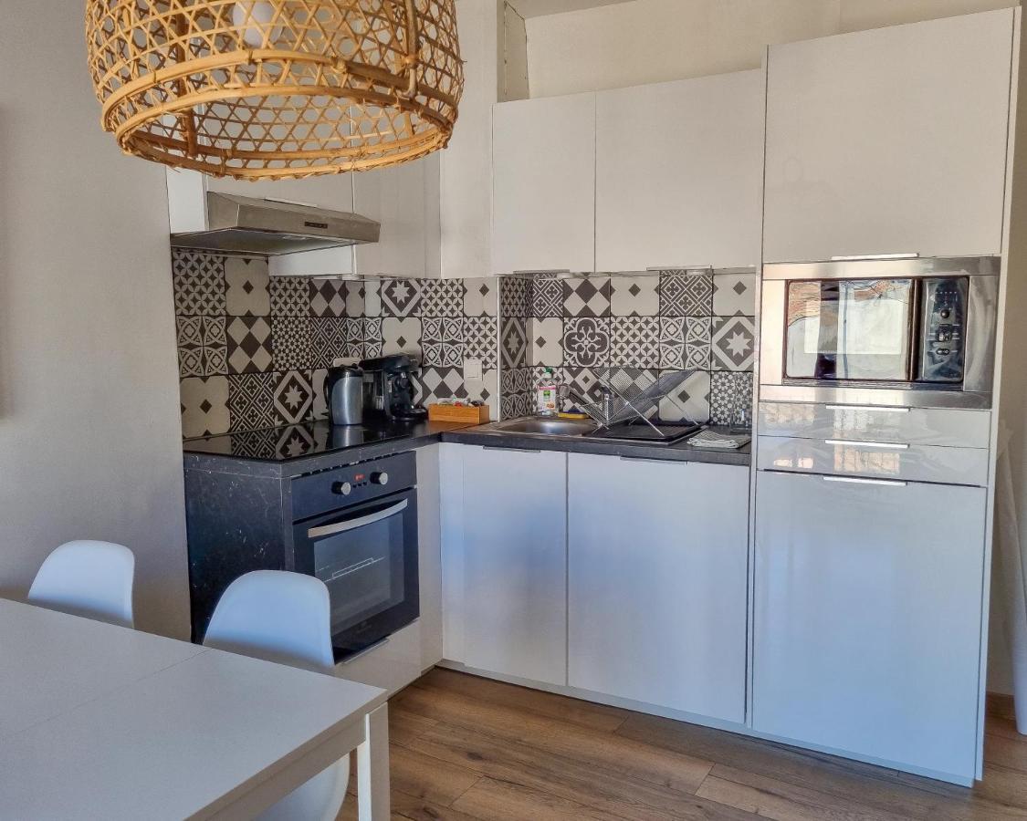 Un Balcon Sur Les Toits D'Aix Apartment เอ็ก-ซอง-โพรวองซ์ ภายนอก รูปภาพ